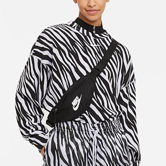 Nike Sportswear Icon Clash Women's Crew Sweatshirt Purple Black Zebra Print NWT - Picture 3 of 10